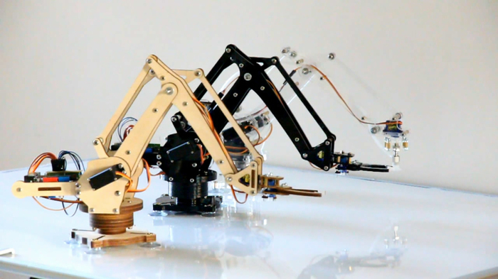 Arduinoで制御するミニチュアロボットアーム uArm(ユーアーム) | Kickstarter fan!