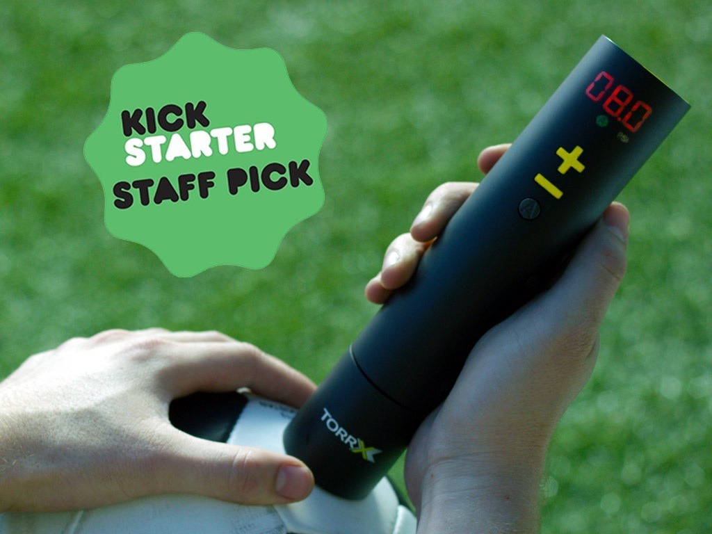 サッカーボールを最適な空気圧にする自動空気入れ TorrX(トレックス) | Kickstarter fan!