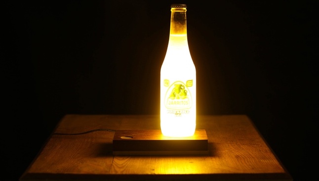 意外とおしゃれ ワインボトルやグラスを間接照明を変えるグッズ Baselamp ベースランプ Kickstarter Fan