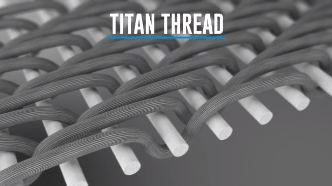 titan2.jpg